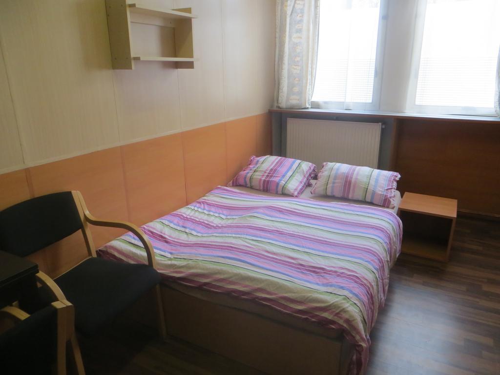 Říčany Hostel Monty מראה חיצוני תמונה